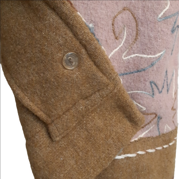 Amazingly BEAUTIFUL VEST! - Picture 8 of 11